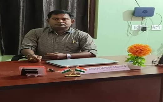 Dr. priyadarsee Mishra